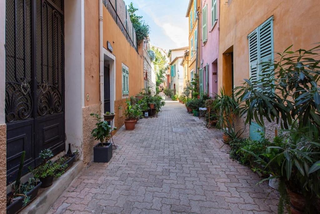 #40 Bright Sea View Suite For 6 2Mins Walk Port & Sea Villefranche-sur-Mer Exteriér fotografie