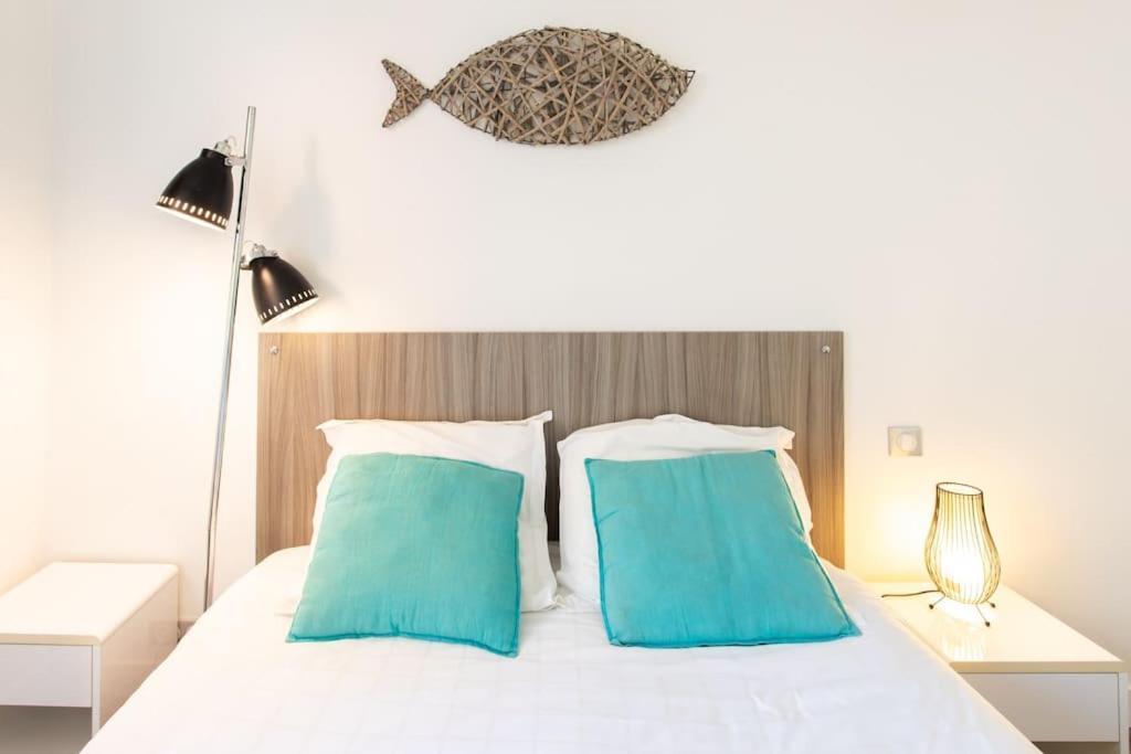 #40 Bright Sea View Suite For 6 2Mins Walk Port & Sea Villefranche-sur-Mer Exteriér fotografie